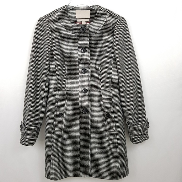 BANANA REPUBLIC Black & White Houndstooth Car Coat - Picture 2 of 7